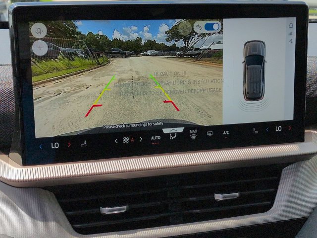 New 2026 Ford Explorer Active RWD image 22
