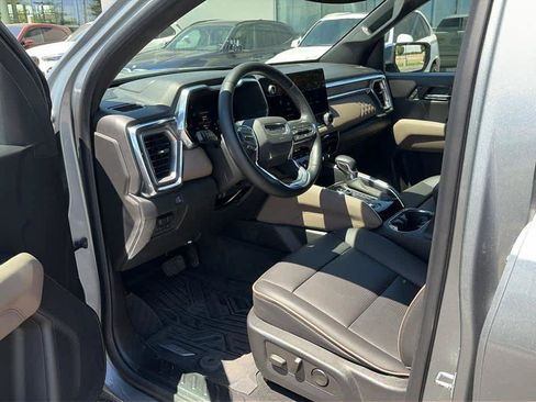 Used 2023 GMC Canyon Denali AWD/4WD image 12