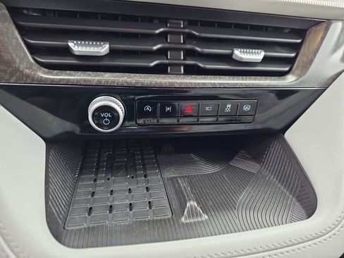 Used 2025 Ford Explorer Platinum w/ LUX Leather Package image 27