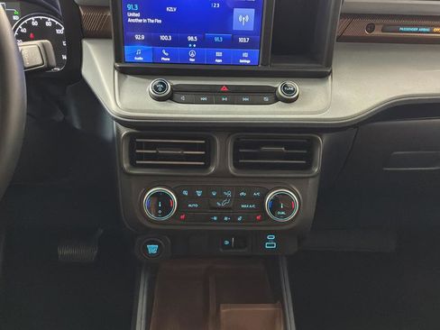 Used 2023 Ford Maverick Lariat w/ Lariat Luxury Package image 20