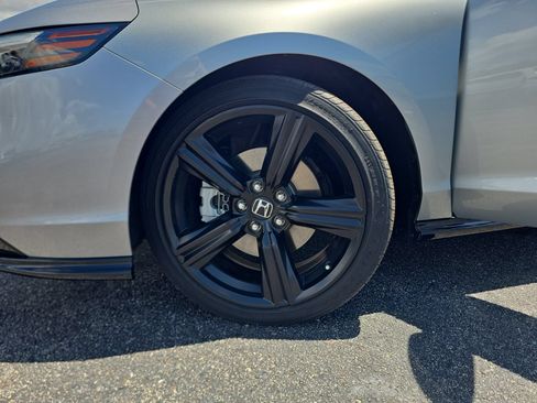 Certified 2024 Honda Accord Sport image 28