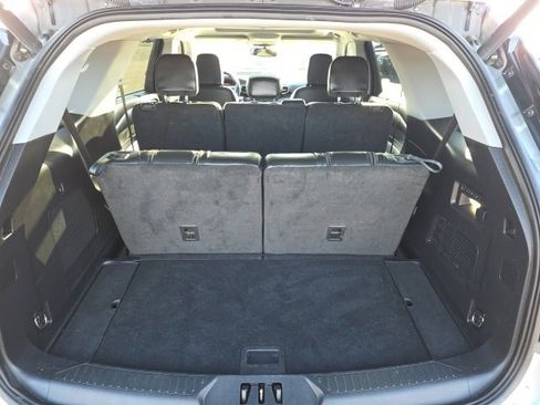 Used 2022 Ford Explorer Limited w/ Hybrid Equipment Group 310A image 16