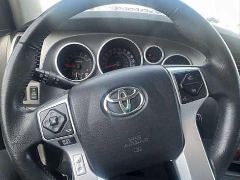 Used 2016 Toyota Sequoia SR5 w/ Premium Package image 12