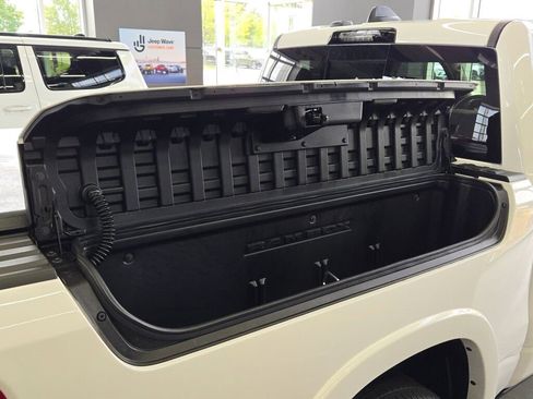 New 2026 RAM 1500 Limited image 14