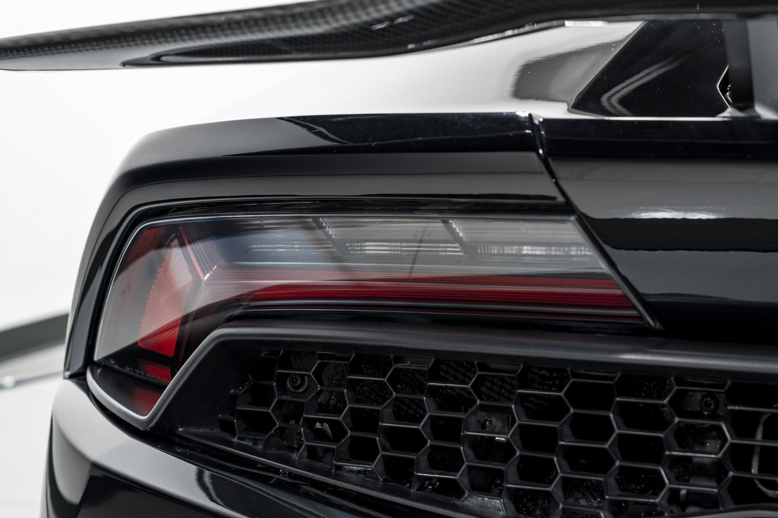 Used 2015 Lamborghini Huracan LP 610-4 AWD/4WD image 48