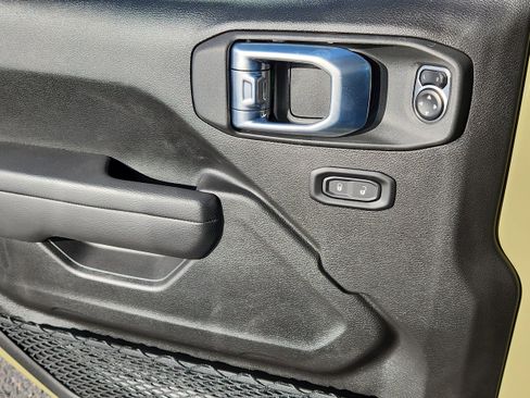 New 2026 Jeep Wrangler Unlimited Sport AWD/4WD image 9