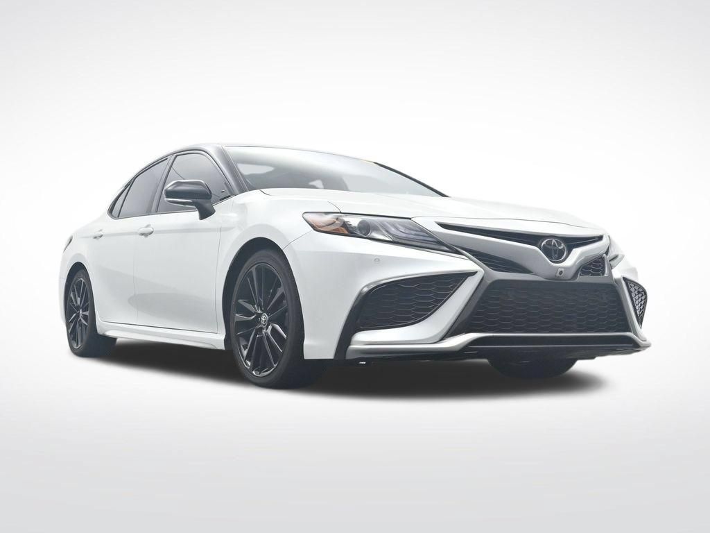Used 2022 Toyota Camry XSE w/ Navigation Package FWD image 32