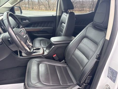 Used 2021 GMC Canyon Denali image 41