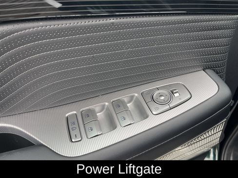 Used 2025 Hyundai Palisade Calligraphy FWD image 13