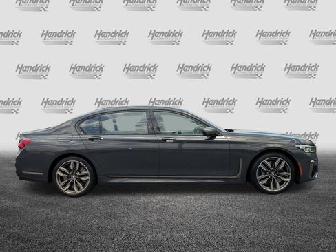 Used 2022 BMW M760i xDrive AWD/4WD image 14