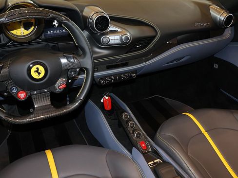 Certified 2021 Ferrari F8 Tributo image 92