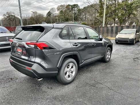 Used 2025 Toyota RAV4 XLE image 17