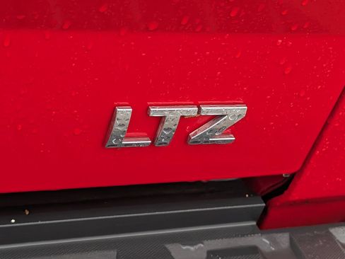 Used 2017 Chevrolet Silverado 1500 LTZ w/ Sport Package AWD/4WD image 5