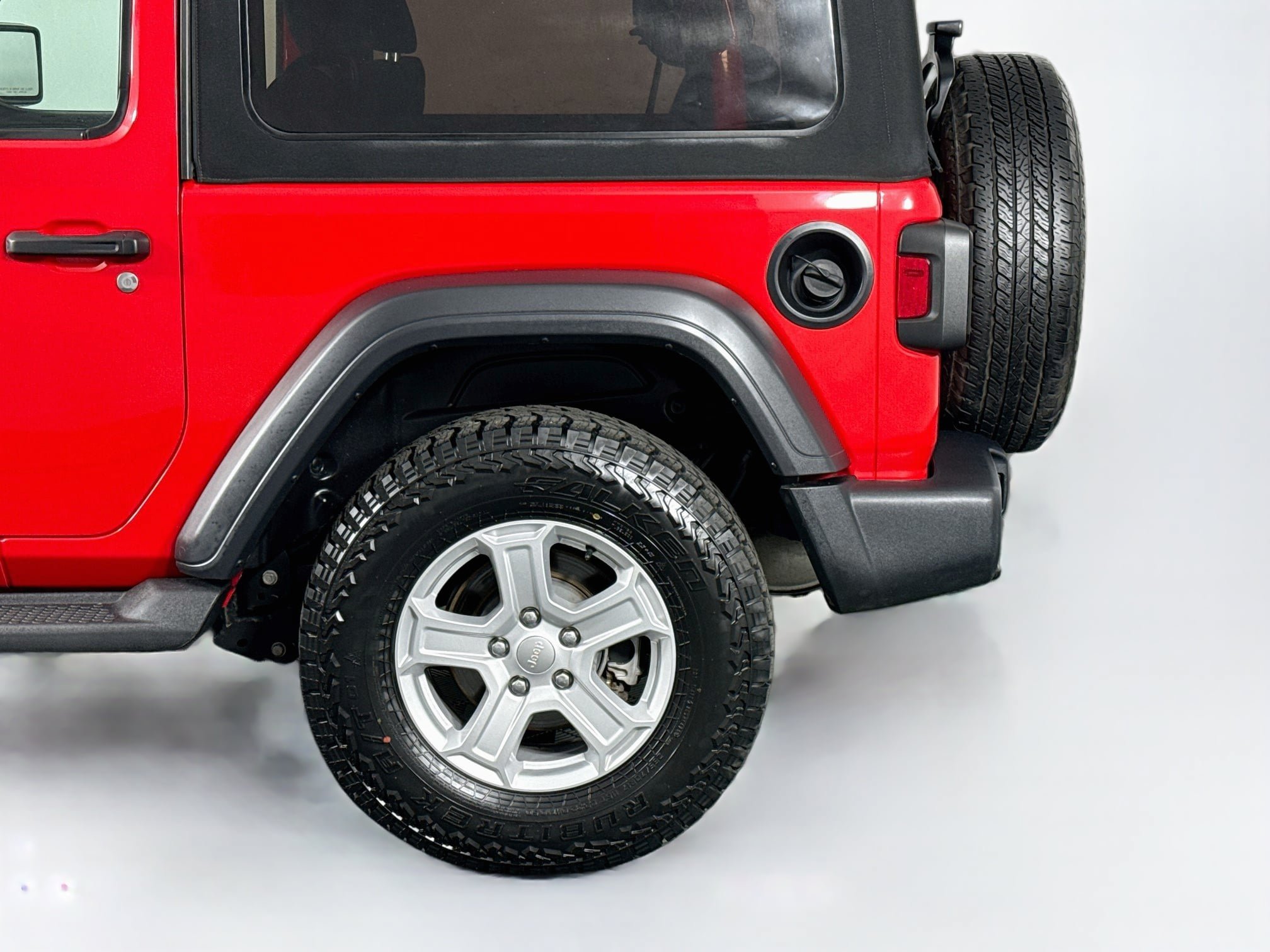 Used 2020 Jeep Wrangler Sport AWD/4WD image 39