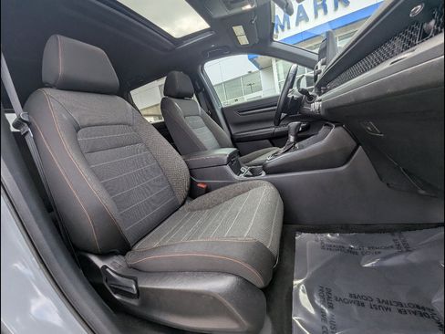 Used 2025 Honda CR-V Sport image 19