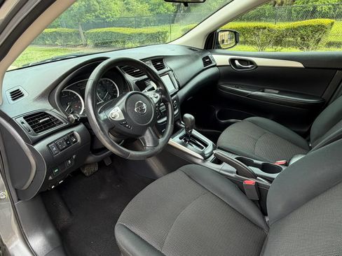 Used 2019 Nissan Sentra S FWD image 9