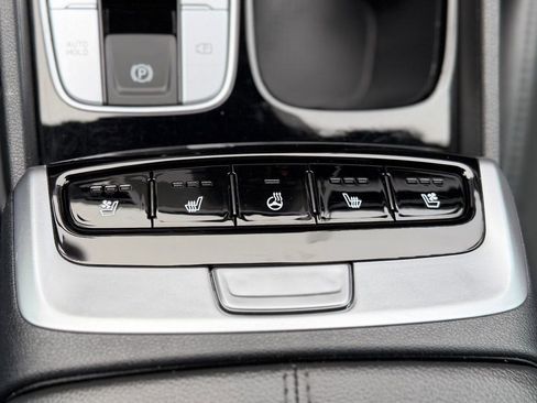 Used 2024 Hyundai Santa Cruz Limited image 19