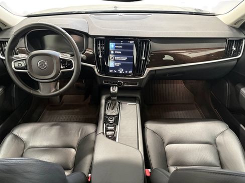 Used 2017 Volvo S90 T6 Momentum w/ Vision Package AWD/4WD image 16
