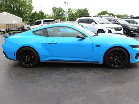Used 2024 Ford Mustang GT Premium w/ GT Performance Package RWD image 16