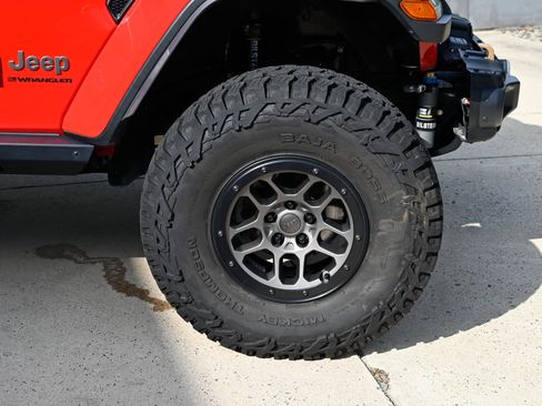 Used 2023 Jeep Wrangler Unlimited Rubicon 392 AWD/4WD image 12