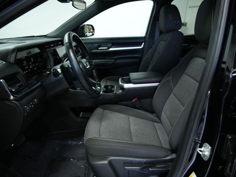 Used 2026 GMC Terrain Elevation AWD/4WD image 32