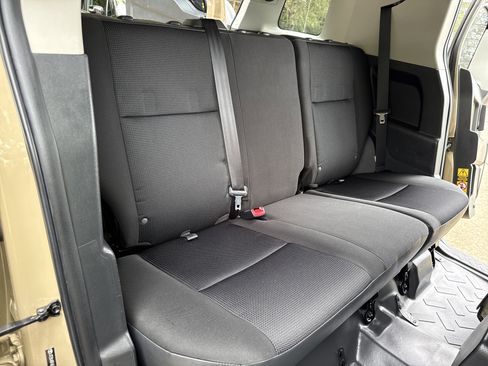 Used 2014 Toyota FJ Cruiser 4WD w/ Upgrade Package image 15