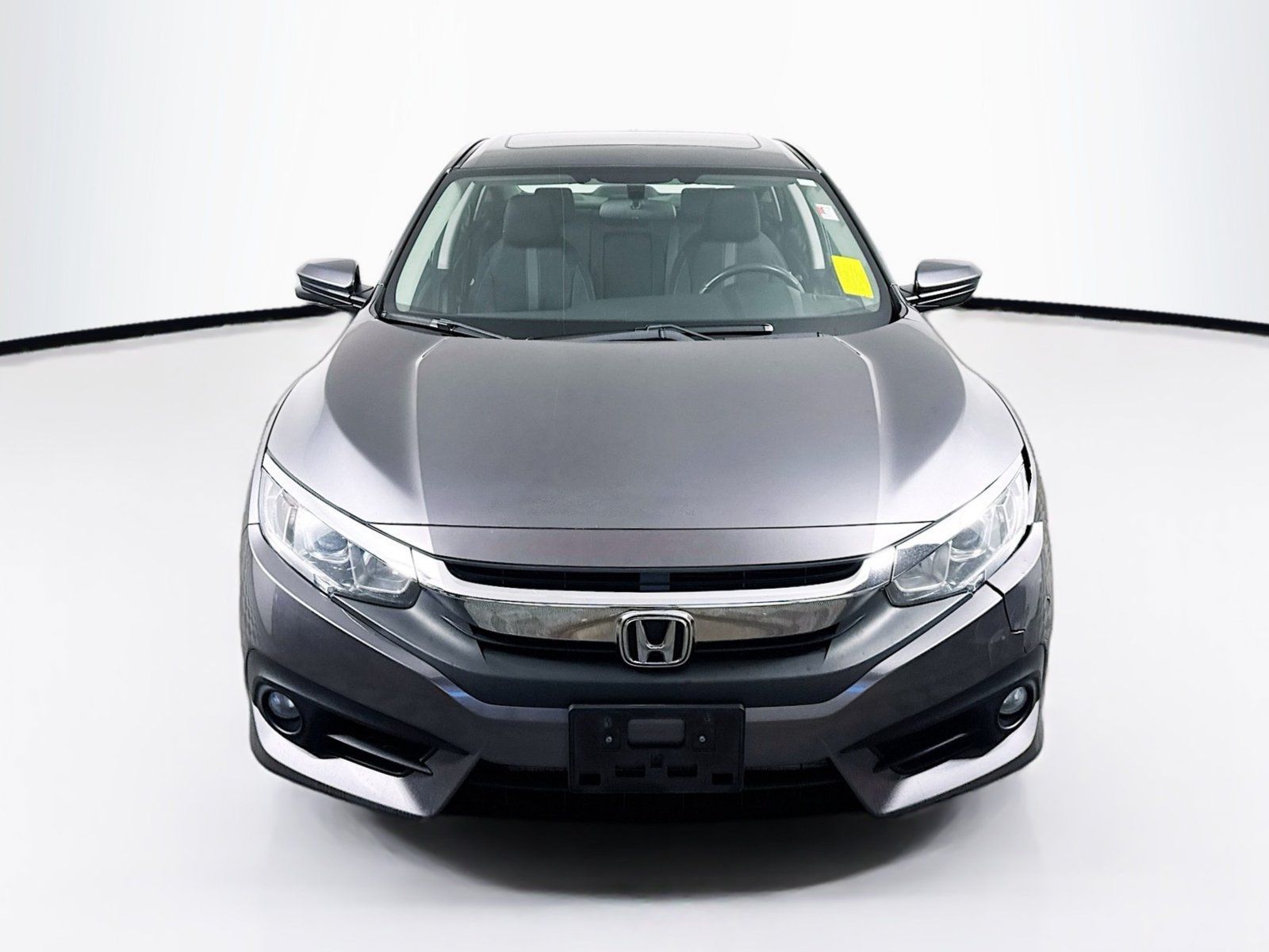 Used 2018 Honda Civic EX image 2