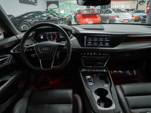 Used 2022 Audi RS e-tron GT w/ Year 1 Package AWD/4WD image 34