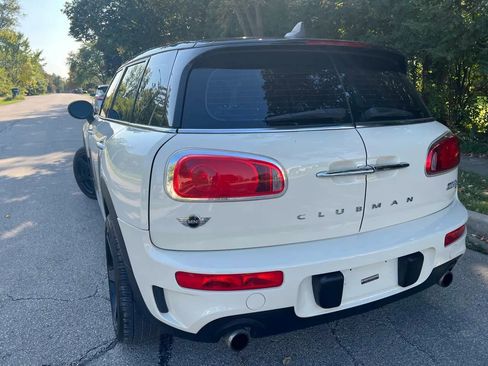 Used 2017 MINI Cooper Clubman S image 4