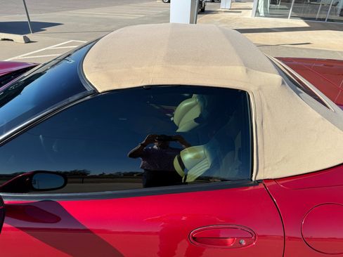 Used 2001 Chevrolet Corvette Base w/ Preferred Equipment Group2 image 8