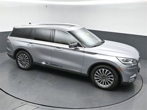 Used 2022 Lincoln Aviator Reserve w/ Equipment Group 201A image 52