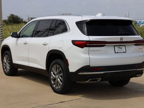 New 2026 Buick Enclave Preferred FWD image 6