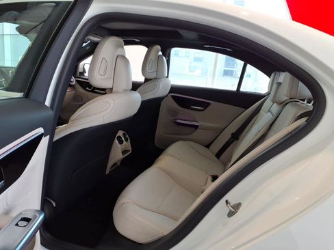 Used 2022 Mercedes-Benz C 300 4MATIC Sedan image 17
