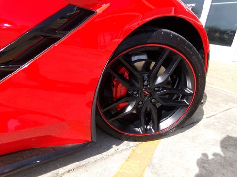 Used 2019 Chevrolet Corvette Stingray Coupe w/ 2LT Preferred Equipment Group image 26