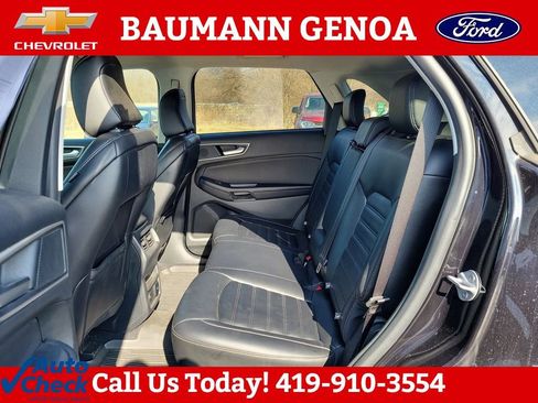 Used 2023 Ford Edge SEL w/ Convenience Package image 18