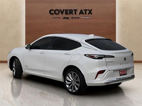 Used 2024 Buick Envista Avenir image 3