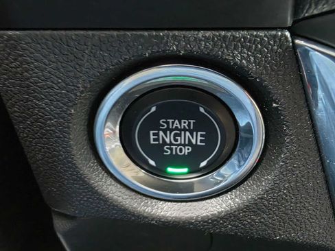 Certified 2024 Buick Encore GX Sport Touring AWD/4WD image 31