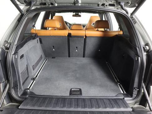 Used 2017 BMW X5 M image 21