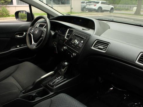 Used 2014 Honda Civic LX image 24