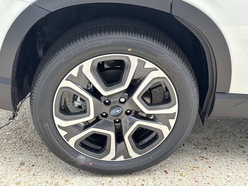 New 2026 Subaru Ascent Limited image 4