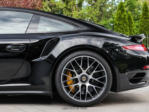 Used 2014 Porsche 911 Turbo S AWD/4WD image 5