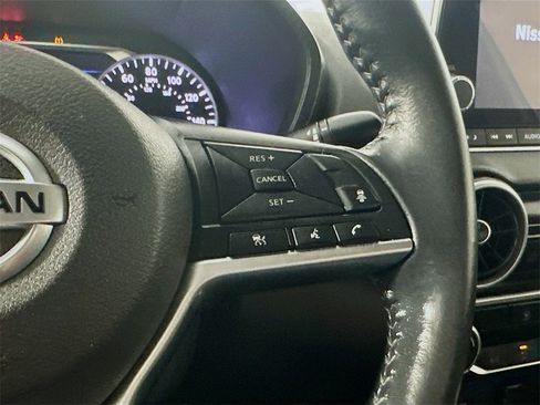 Used 2023 Nissan Sentra SV image 25