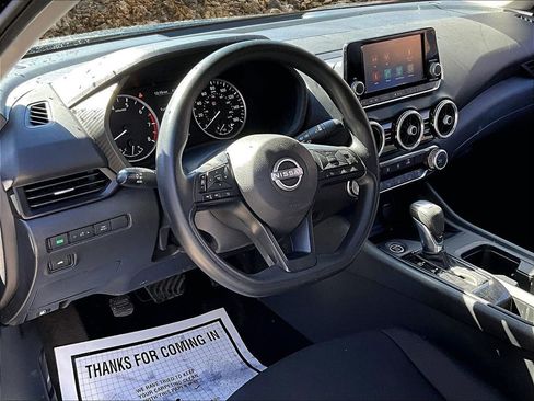 Used 2024 Nissan Sentra S w/ Lighting Package image 11