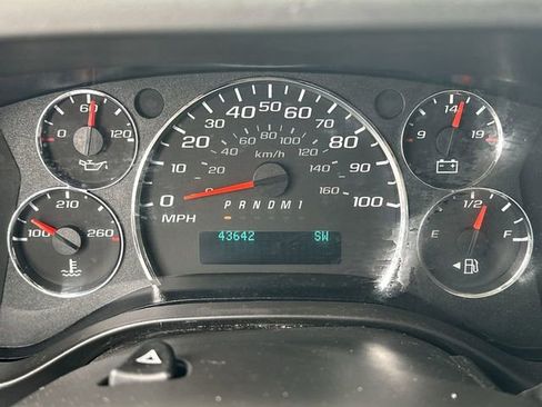 Certified 2023 Chevrolet Express 2500 w/ Driver Convenience Package image 11