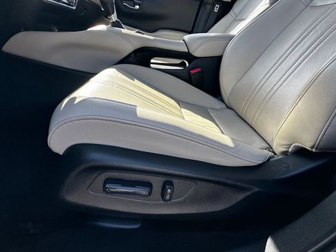 Used 2024 Honda HR-V EX-L image 23