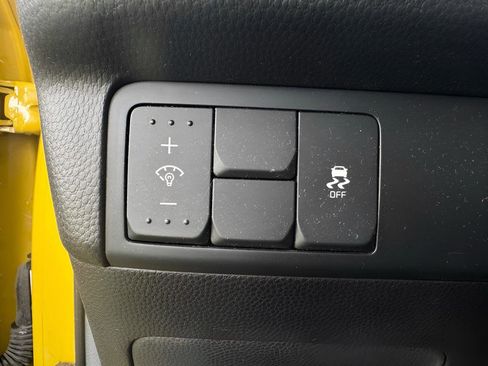 Used 2015 Kia Soul ! FWD image 23