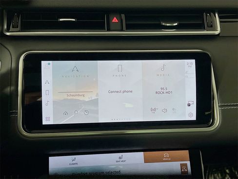 Used 2023 Land Rover Range Rover Velar R-Dynamic S image 15