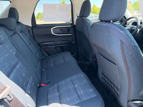 Used 2025 Ford Bronco Sport Heritage w/ Convenience Package AWD/4WD image 32