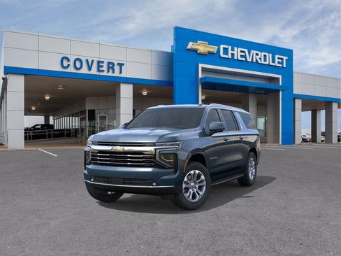 New 2026 Chevrolet Suburban LT w/ Comfort Package image 8