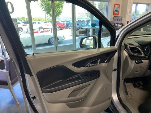 Used 2016 Buick Encore Sport Touring AWD/4WD image 11
